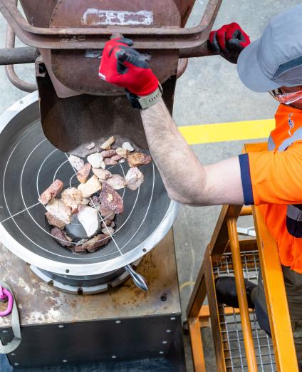 Plateforme Plat'Inn du BRGM à Orléans sur les matières premières minérales et l'économie circulaire (Loiret, 2023).