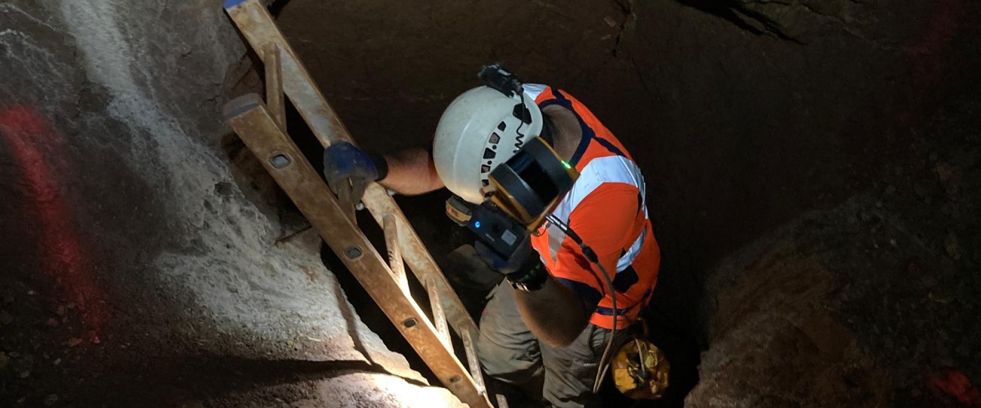 Inspection et scan 3D des travaux du flanc nord de l'ancienne mine de fer de May sur Orne (Calvados, 2022)