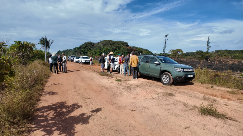 Sur la piste de Paul Isnard du côté de Saint-Laurent-du-Maroni (Guyane) : quand l'image révèle les relations des sociétés guyanaises à leur sous-sol.